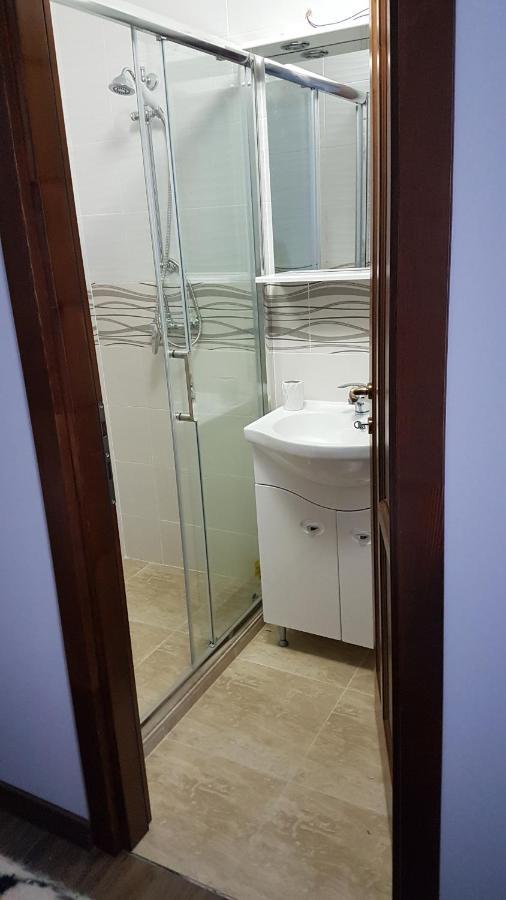 Hotel Popasul Calatorului Moisei Esterno foto